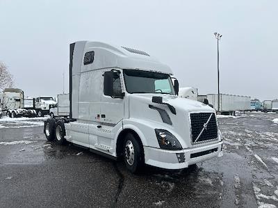 Used 2015 Volvo VNL Cummins ISX15 Semi Truck for sale #718553 - photo 1