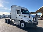 Used 2016 Freightliner Cascadia Detroit DD13 Semi Truck with Sleeper Cab for sale #718555 - photo 1
