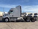 Used 2016 Freightliner Cascadia Detroit DD13 Semi Truck with Sleeper Cab for sale #718555 - photo 4