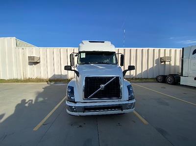 Used 2016 Volvo VNL Volvo D13 Semi Truck for sale #718563 - photo 2
