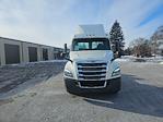 Used 2019 Freightliner Cascadia Detroit DD13 Semi Truck for sale #718570 - photo 2
