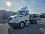 Used 2019 Freightliner Cascadia Detroit DD13 Semi Truck for sale #718570 - photo 3