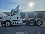 Used 2019 Freightliner Cascadia Detroit DD13 Semi Truck for sale #718570 - photo 4
