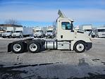 Used 2019 Freightliner Cascadia Detroit DD13 Semi Truck for sale #718570 - photo 8