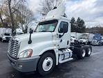 Used 2012 Freightliner Cascadia Detroit DD13 Semi Truck for sale #718572 - photo 3