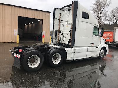 Used 2016 Volvo VNL Volvo D13 Semi Truck for sale #718573 - photo 1