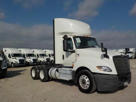 Used 2020 International LT - photo 5