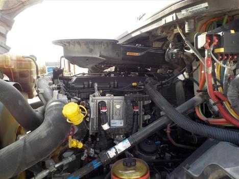 Used 2020 International LT - photo 11