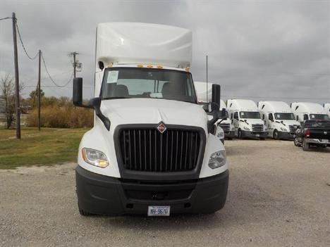 Used 2020 International LT - photo 2