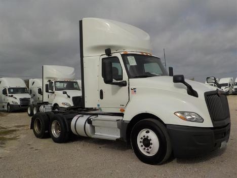 Used 2020 International LT - photo 5