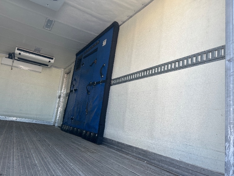 Used 2016 Freightliner M2 106 - photo 13