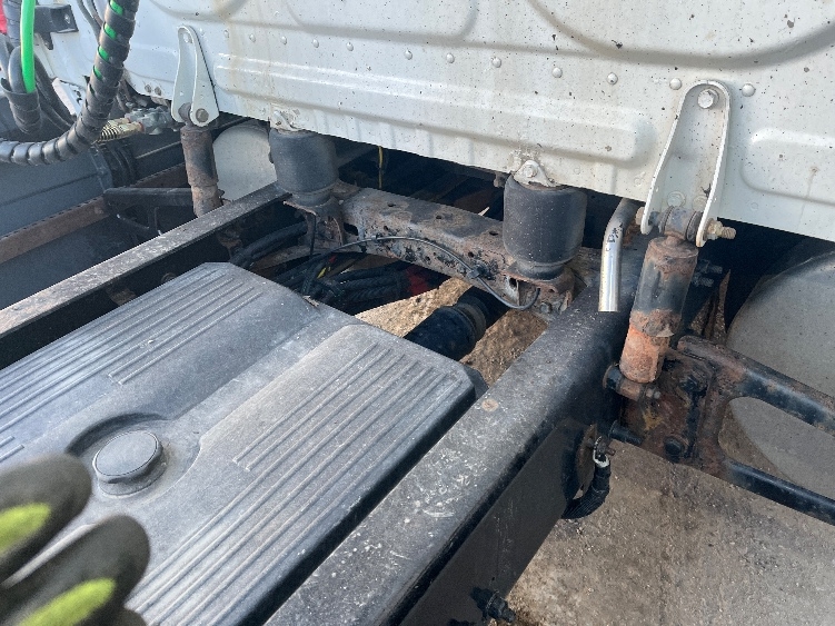Used 2016 Freightliner Cascadia - photo 28