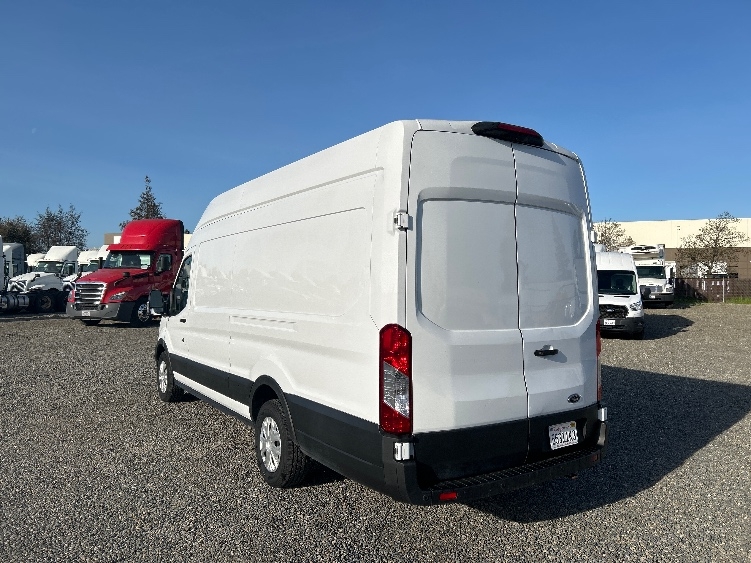 Used 2021 Ford Transit 350 - photo 8