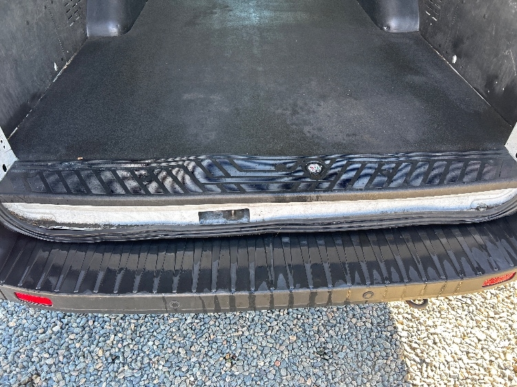 Used 2021 Ford Transit 350 - photo 10