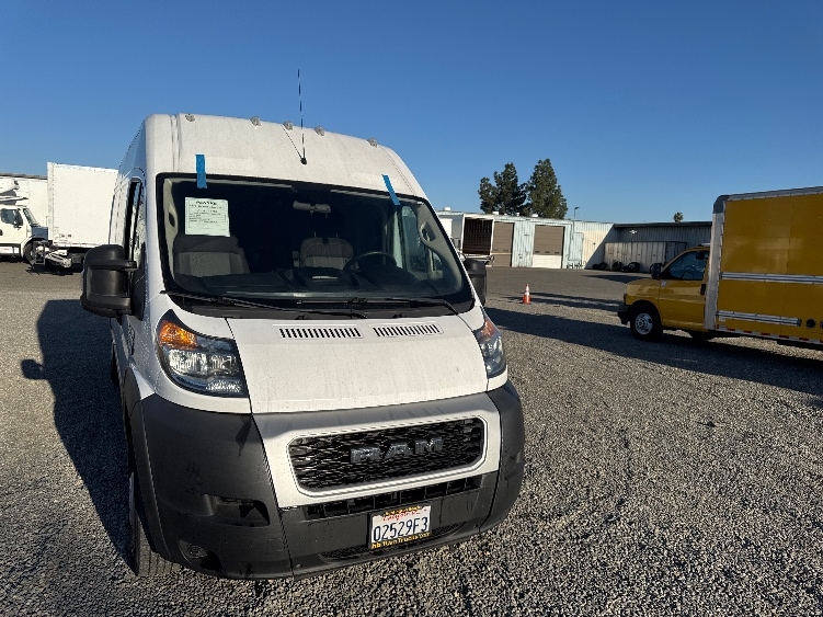 Used 2021 Ram ProMaster 2500 - photo 2