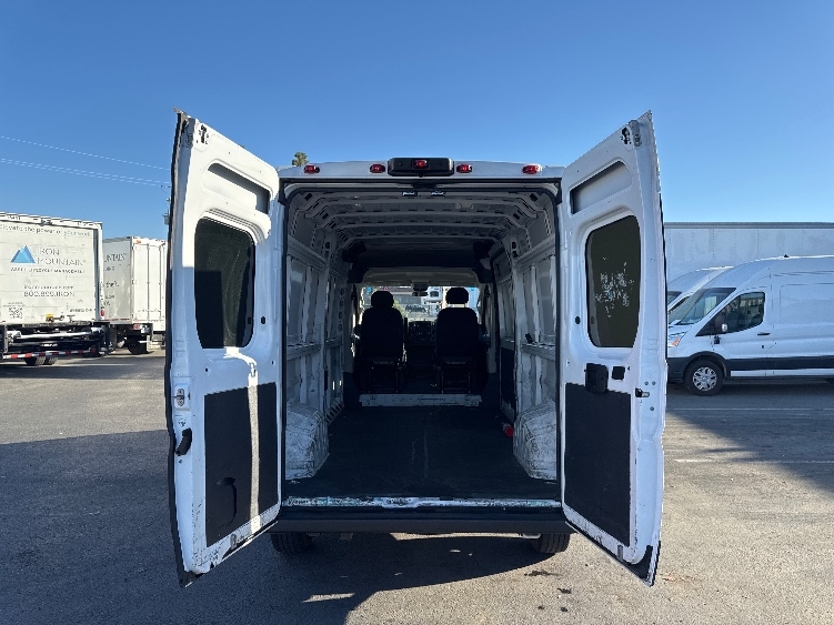 Used 2021 Ram ProMaster 2500 - photo 9
