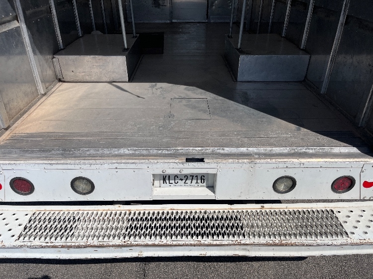 Used 2018 Freightliner MT 45 - photo 12