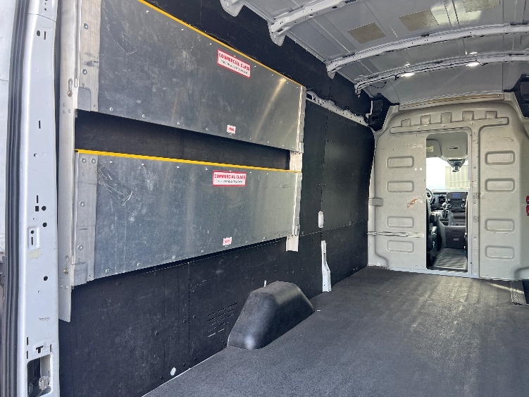 Used 2021 Ford Transit 350 - photo 11