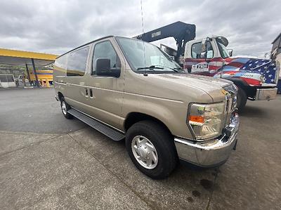 Used 2009 Ford E-250 - photo 1