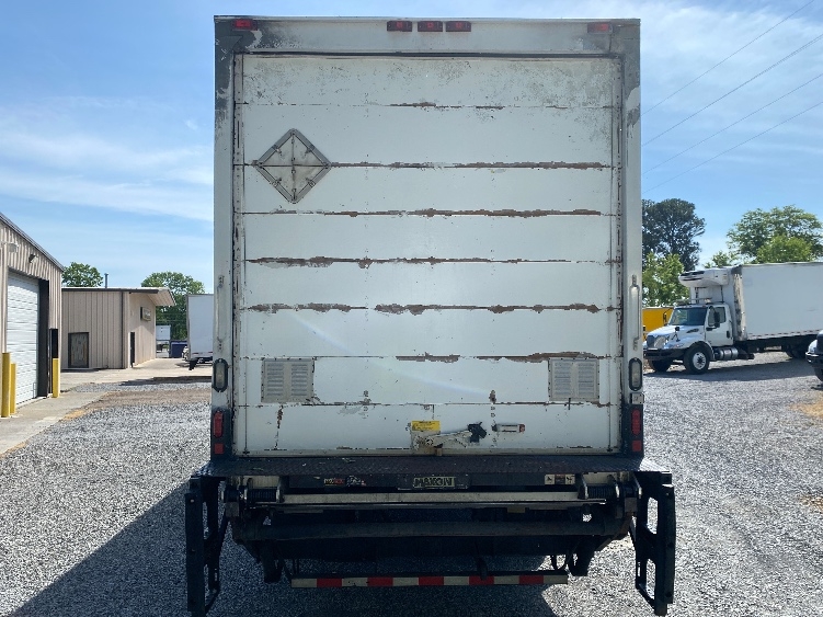 Used 2015 Freightliner M2 106 - photo 9