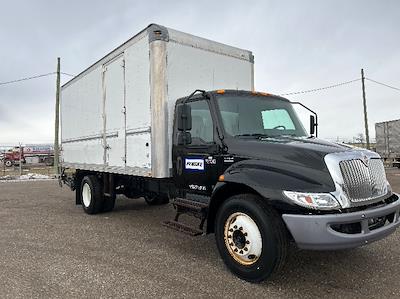 Used 2020 International MV Box Truck with Liftgate for sale #7211043 - photo 1