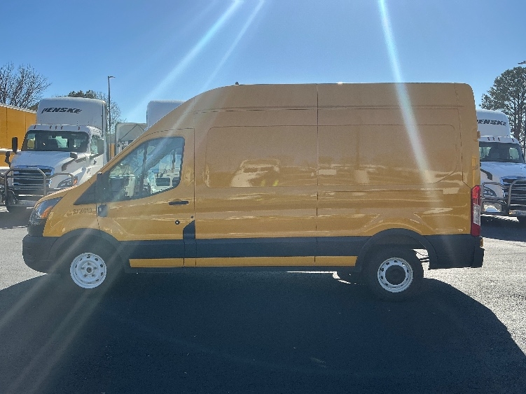 Used 2021 Ford Transit 250 - photo 6