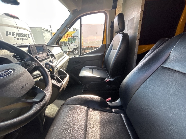 Used 2021 Ford Transit 250 - photo 21