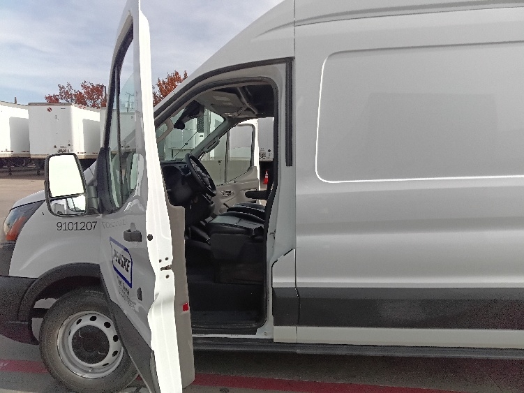 Used 2022 Ford Transit 250 - photo 17