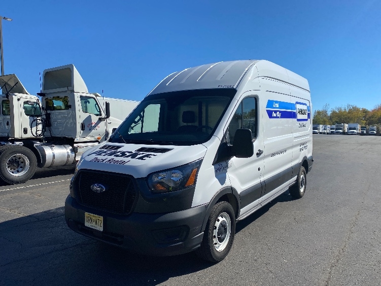 Used 2022 Ford Transit 250 - photo 5