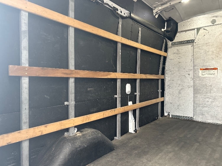 Used 2022 Ford Transit 250 - photo 11