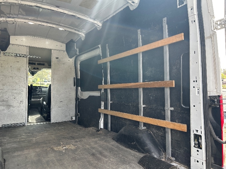 Used 2022 Ford Transit 250 - photo 14