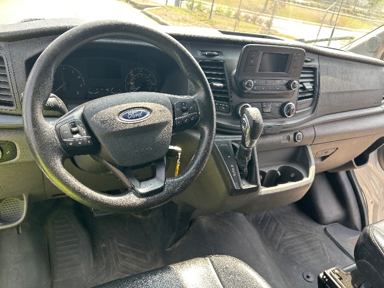 Used 2022 Ford Transit 250 - photo 18