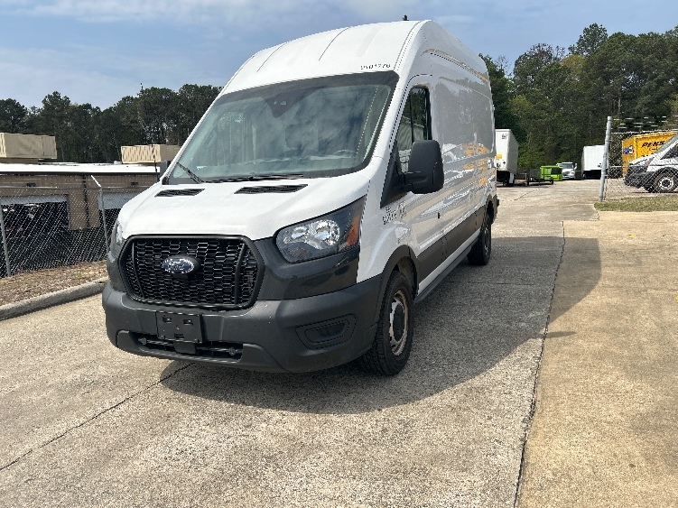Used 2022 Ford Transit 250 - photo 5