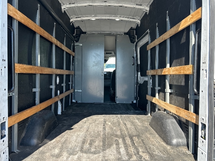 Used 2022 Ford Transit 250 - photo 11