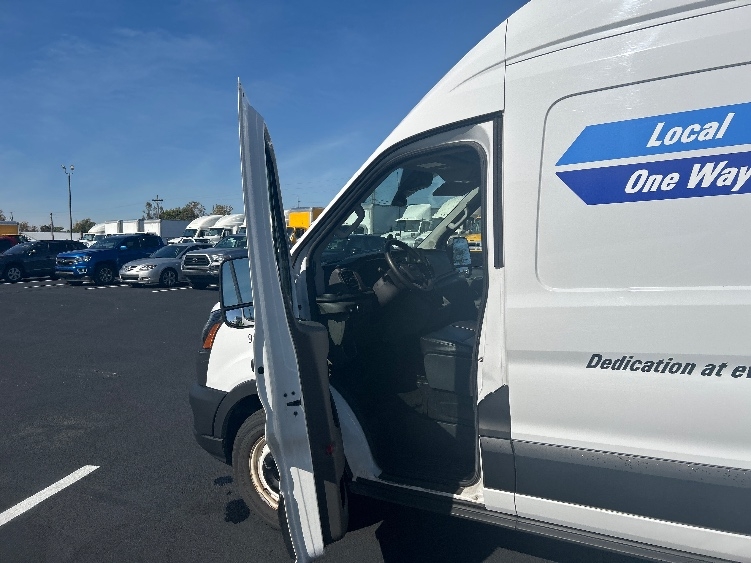 Used 2022 Ford Transit 250 - photo 18