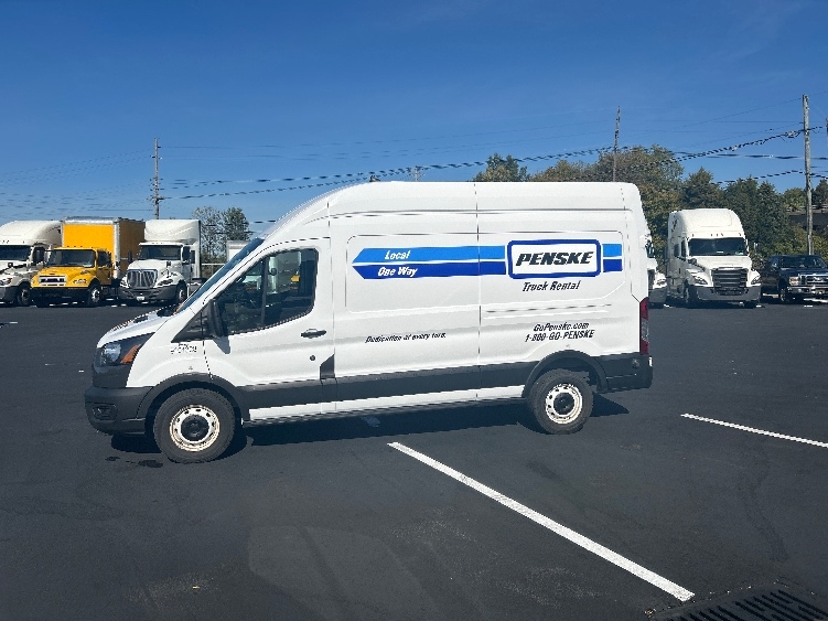 Used 2022 Ford Transit 250 - photo 6