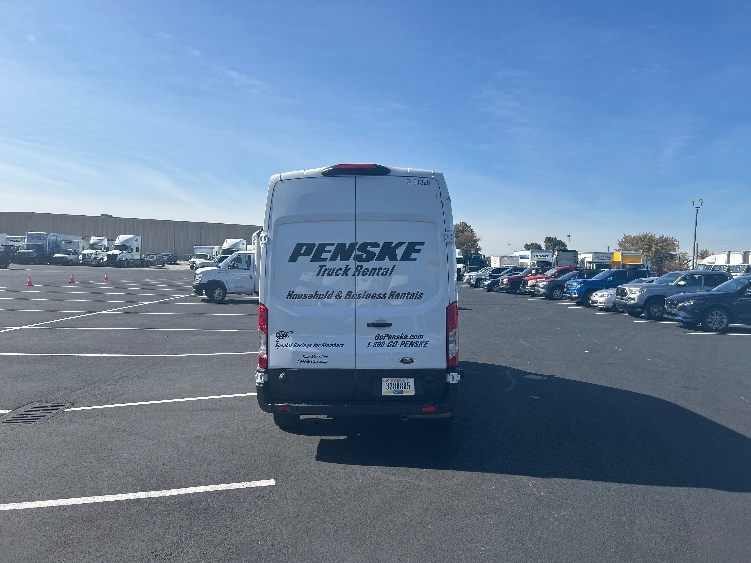 Used 2022 Ford Transit 250 - photo 9