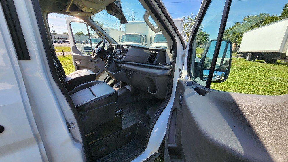 Used 2022 Ford Transit 250 - photo 22