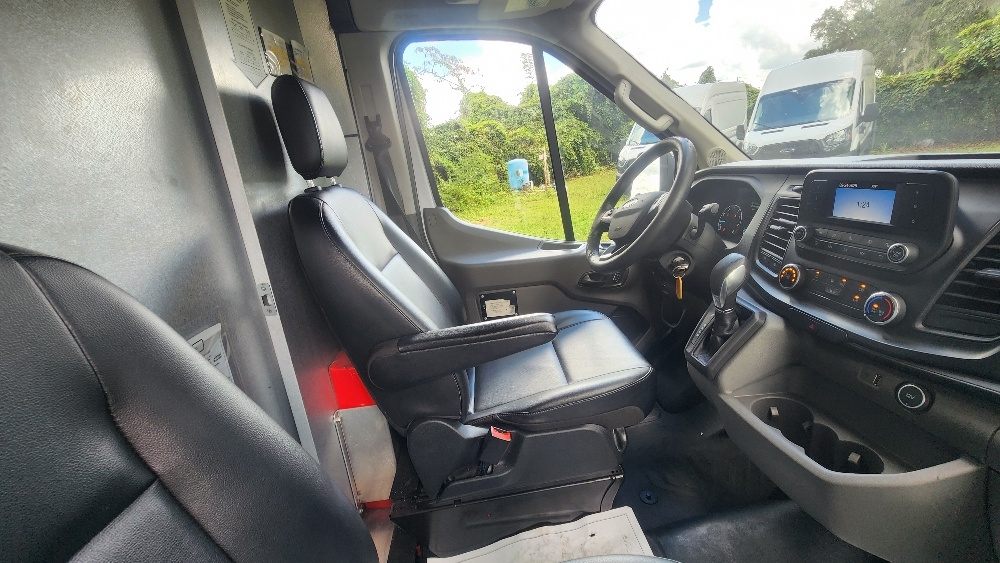 Used 2022 Ford Transit 250 - photo 24
