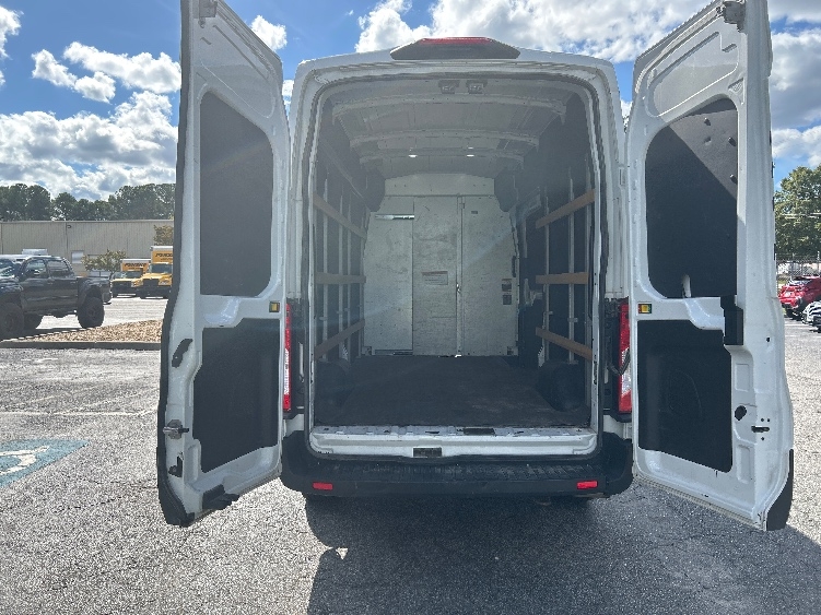 Used 2022 Ford Transit 250 - photo 11