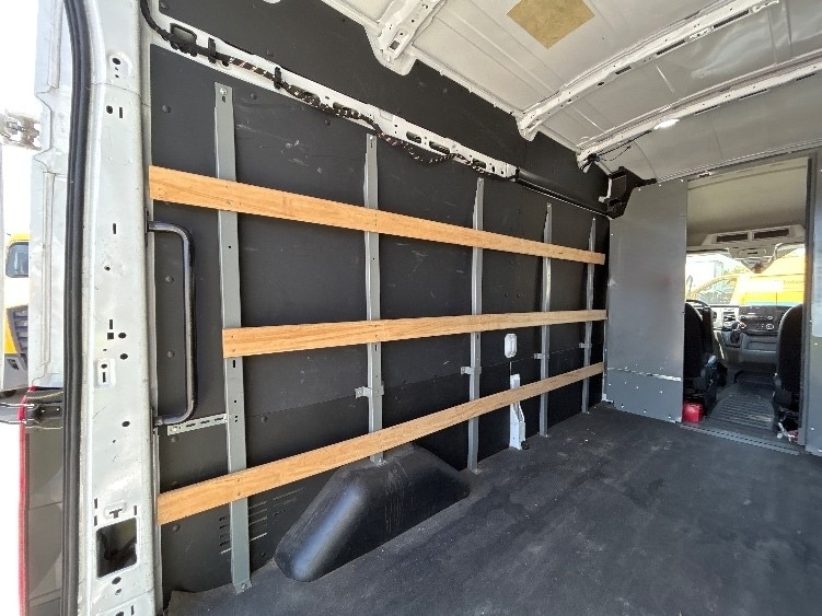 Used 2022 Ford Transit 250 - photo 11