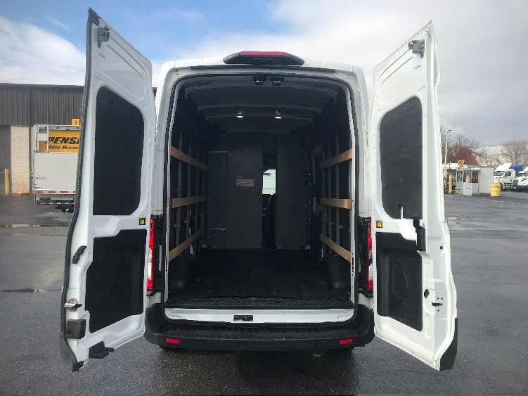 Used 2022 Ford Transit 250 - photo 10