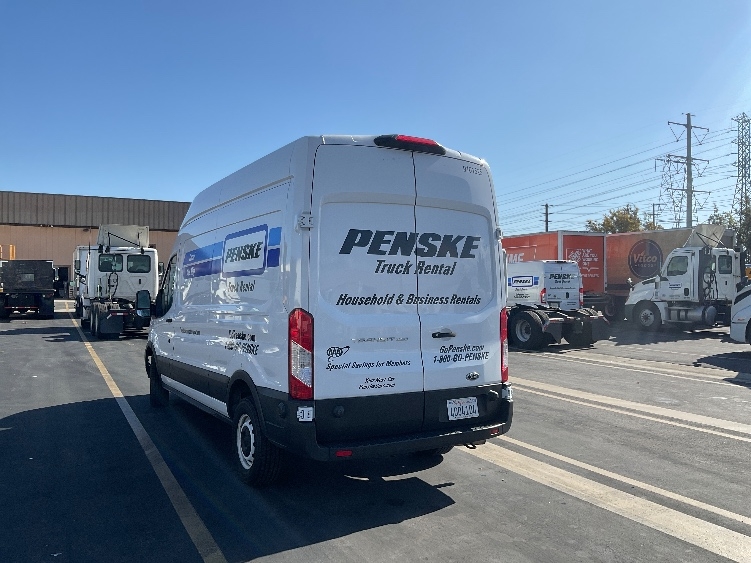 Used 2022 Ford Transit 250 - photo 8