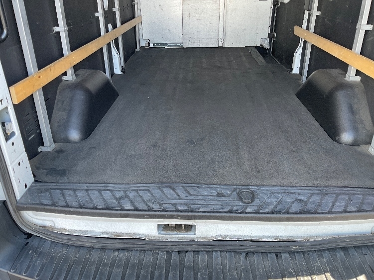Used 2022 Ford Transit 250 - photo 11
