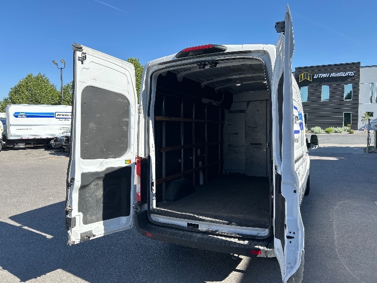 Used 2022 Ford Transit 250 - photo 12
