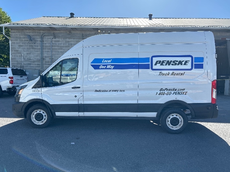 Used 2022 Ford Transit 250 - photo 6