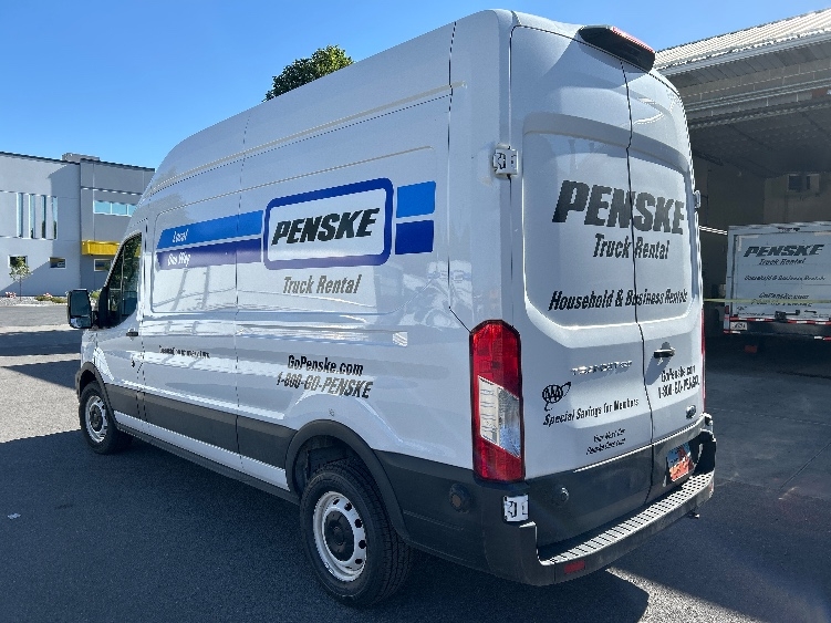Used 2022 Ford Transit 250 - photo 8