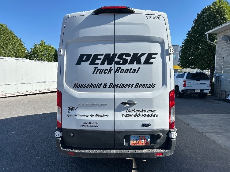 Used 2022 Ford Transit 250 - photo 9