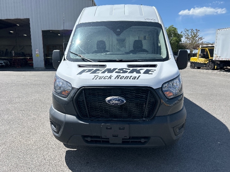 Used 2022 Ford Transit 250 - photo 2