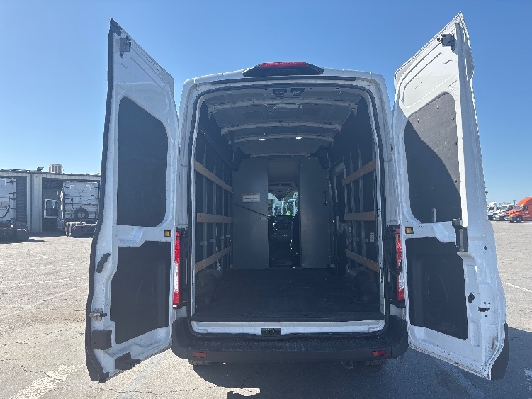 Used 2022 Ford Transit 250 - photo 10